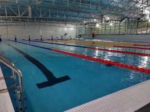 清遠(yuǎn)飛來(lái)湖恒溫泳池